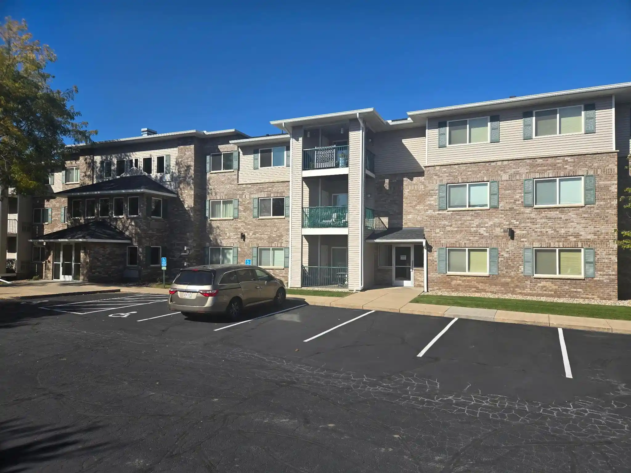 Listing Photo 2 - Condo for sale in 16520 Tranquility Ct SE located at 16520 Tranquility Ct SE, Prior Lake, MN 55372 - Unit #303