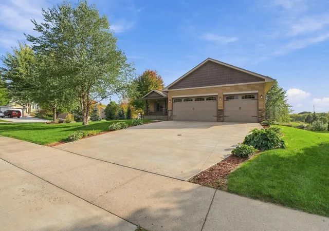 Photo 3 of Single family home for sale at 15073 77th Lane Ne, Elk River, MN 55330 | MLS# 7156051 | Listing updated on 2026-10-09