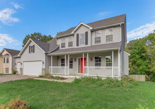 Photo 2 of Single family home for sale at 7024 W 144th Street, Savage, MN 55378 | MLS# 7156053 | Listing updated on 2026-10-07