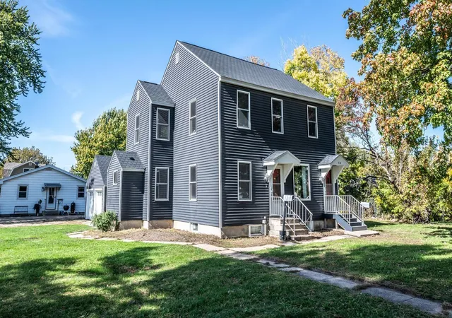 Photo 3 of Multi family home for sale at 420 1st Street, Farmington, MN 55024 | MLS# 7156060 | Listing updated on 2026-10-08