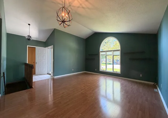 Photo 3 of Single family home for sale at 110 Angelique Ave, Wabasha, MN 55981 | MLS# 7156068 | Listing updated on 2026-10-13
