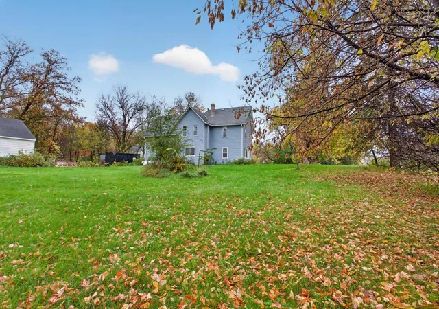 Photo 3 of Single family home for sale at 7235 State Hwy 5, Waconia, MN 55387 | MLS# 7156099 | Listing updated on 2026-10-21
