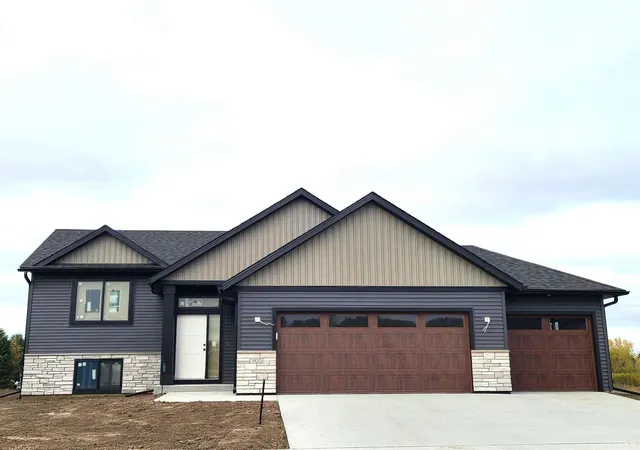 Single family home for sale at 905 14th Street NW, Kasson, MN 55944 | MLS# 7156115
