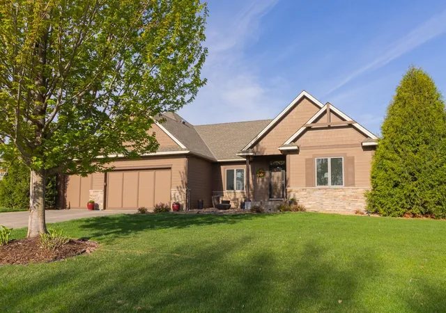 Photo 2 of Single family home for sale at 21872 Carrbridge Ct, Lakeville, MN 55044 | MLS# 7156124 | Listing updated on 2026-10-09