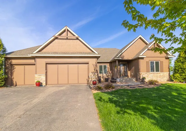 Photo 3 of Single family home for sale at 21872 Carrbridge Ct, Lakeville, MN 55044 | MLS# 7156124 | Listing updated on 2026-10-09