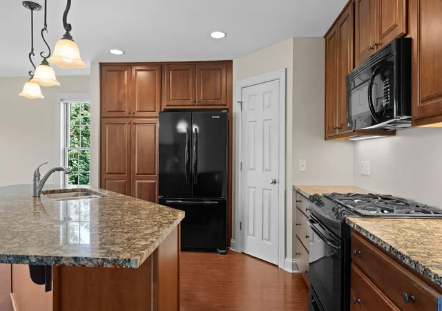 Photo 3 of Single family home for sale at 301 Canyon Blvd, Hudson, WI 54016 | MLS# 7156163 | Listing updated on 2026-10-10