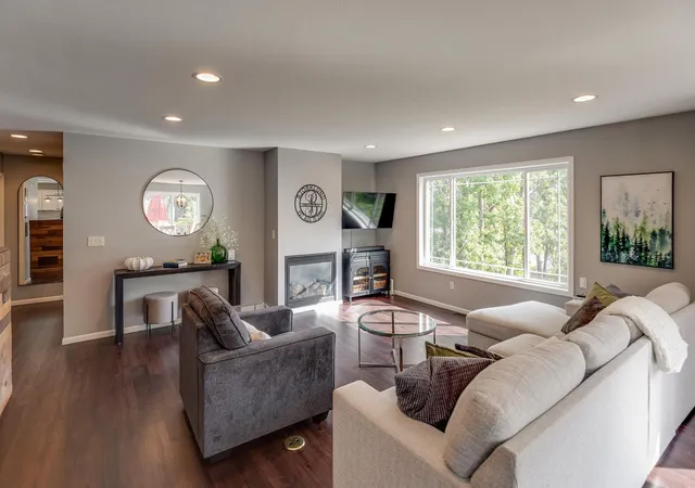 Photo 2 of Single family home for sale at 13184 Timberlane Dr, Baxter, MN 56425 | MLS# 7156170 | Listing updated on 2026-10-08