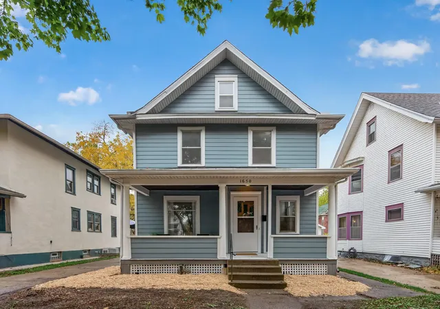 Photo 1 of Single family home for sale at 1650 Hague Ave, Saint Paul, MN 55104 | MLS# 7156175 | Listing updated on 2026-10-30