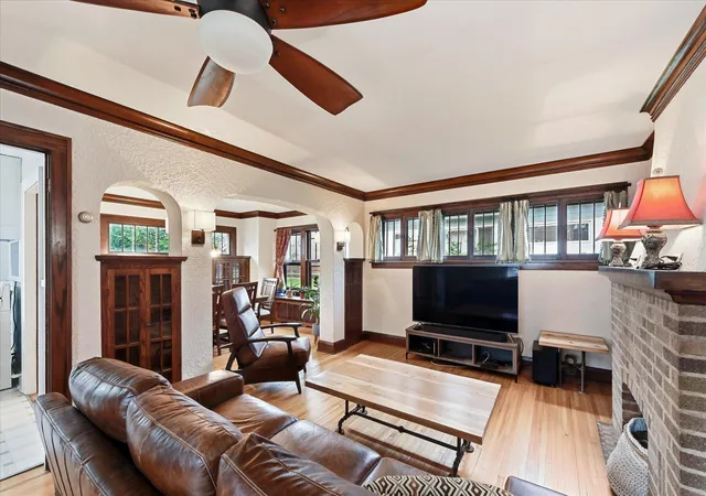 Photo 4 of Single family home for sale at 1208 Palace Ave, Saint Paul, MN 55105 | MLS# 7156190 | Listing updated on 2026-10-08