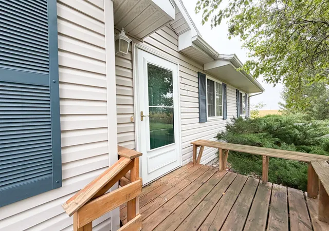 Photo 3 of Single family home for sale at 1112 Cherry Dr, Luverne, MN 56156 | MLS# 7156201 | Listing updated on 2026-10-29