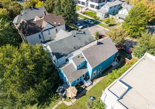 Photo 3 of Single family home for sale at 626 Magnolia Ave E, Saint Paul, MN 55130 | MLS# 7156208 | Listing updated on 2026-10-10