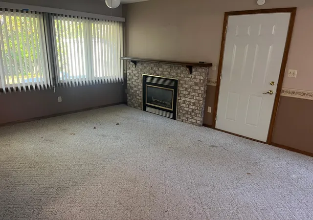 Photo 2 of Single family home for sale at 125 5th Street S, Erskine, MN 56535 | MLS# 7156229 | Listing updated on 2026-10-08