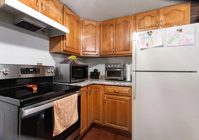 Photo 3 of Single family home for sale at 1326 Reaney Ave, Saint Paul, MN 55106 | MLS# 7156233 | Listing updated on 2026-10-08