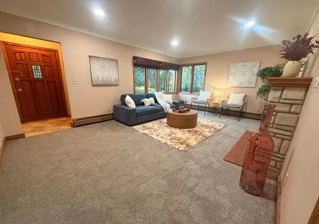 Photo 2 of Single family home for sale at 1603 Frost Ave, Saint Paul, MN 55109 | MLS# 7156236 | Listing updated on 2026-10-08