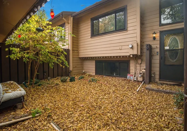 Photo 2 of Single family home for sale at 306 W Eagle Lake Dr, Maple Grove, MN 55369 | MLS# 7156248 | Listing updated on 2026-10-09