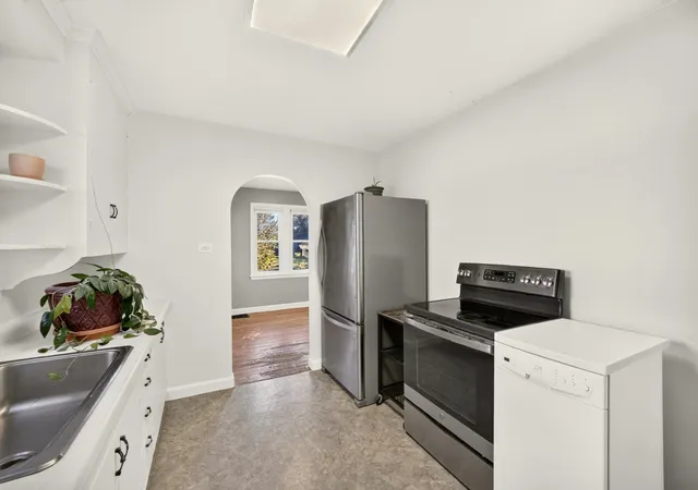 Photo 3 of Single family home for sale at 2115 Doddridge Ave, Cloquet, MN 55720 | MLS# 7156250 | Listing updated on 2026-10-08