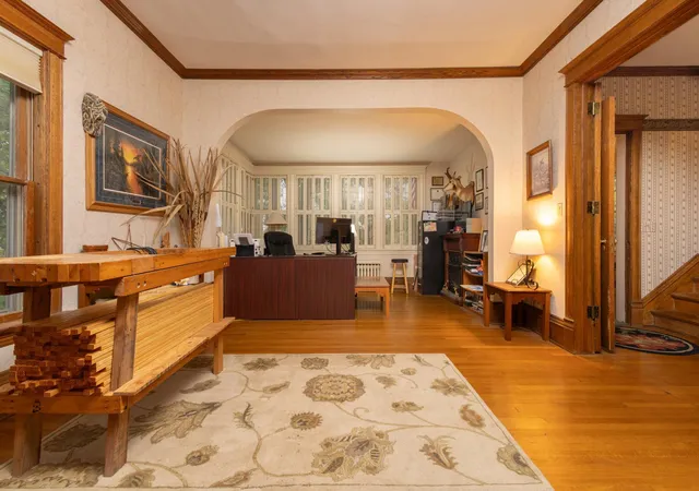 Photo 4 of Single family home for sale at 504 E Lakeside Dr, Fergus Falls, MN 56537 | MLS# 7156252 | Listing updated on 2026-10-08