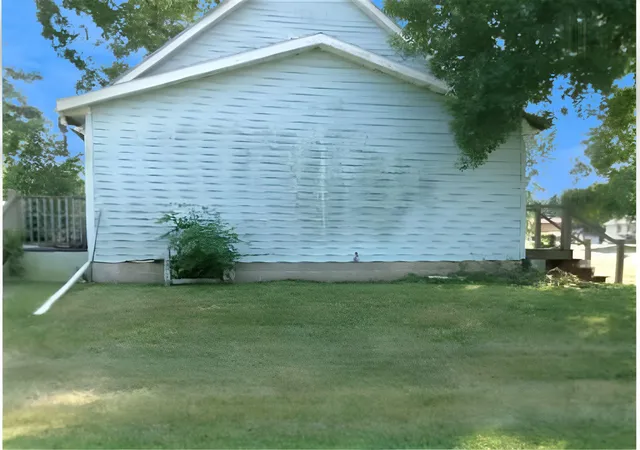 Photo 3 of Single family home for sale at 202 Elm Ave SE, Renville, MN 56284 | MLS# 7156253 | Listing updated on 2026-10-17