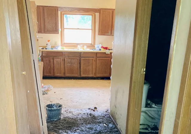 Photo 4 of Single family home for sale at 202 Elm Ave SE, Renville, MN 56284 | MLS# 7156253 | Listing updated on 2026-10-17