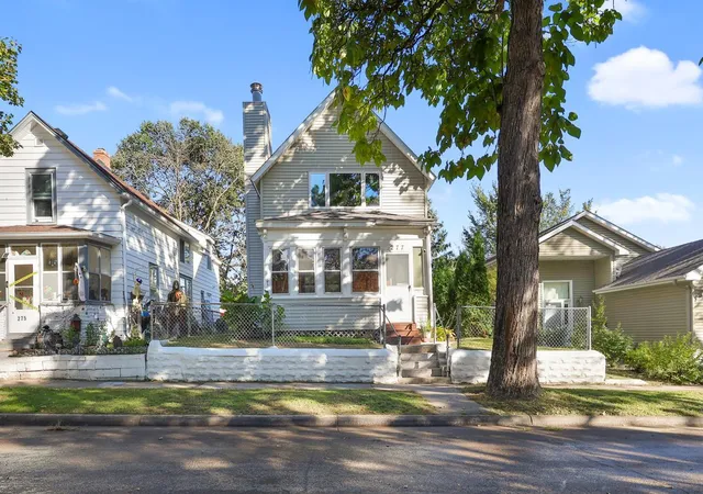 Photo 1 of Single family home for sale at 277 E Morton St, Saint Paul, MN 55107 | MLS# 7156307 | Listing updated on 2026-10-07