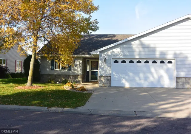 Photo 1 of Townhouse for sale at 1419 Ranger Dr, Glencoe, MN 55336 | MLS# 7156335 | Listing updated on 2026-10-09