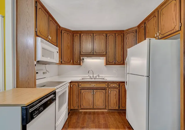 Photo 4 of Single family home for sale at 721 26th Avenue N, Saint Cloud, MN 56303 | MLS# 7156346 | Listing updated on 2026-10-09