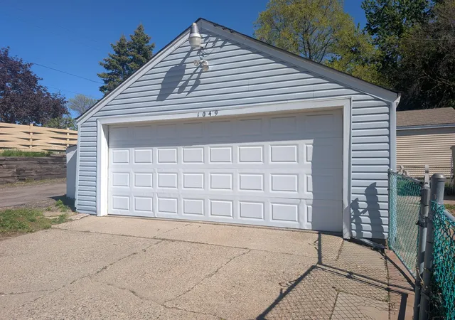 Photo 20 of Multi family home for sale at 1049 Gorman Ave, Saint Paul, MN 55118 | MLS# 7156355 | Listing updated on 2026-10-08