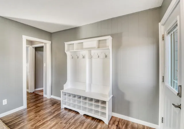 Photo 4 of Single family home for sale at 502 Highway 59 N, Detroit Lakes, MN 56501 | MLS# 7156359 | Listing updated on 2026-10-09
