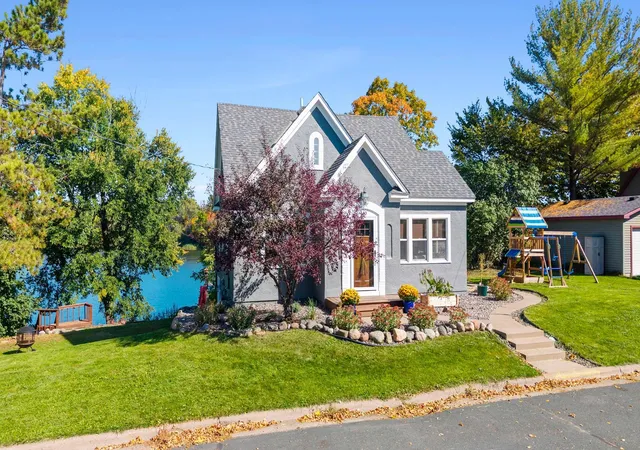 Photo 2 of Single family home for sale at 140 N Main St, Center City, MN 55012 | MLS# 7156377 | Listing updated on 2026-10-08