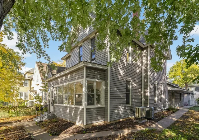 Photo 1 of Multi family home for sale at 1513 Washington St Ne, Minneapolis, MN 55413 | MLS# 7156382 | Listing updated on 2026-10-14