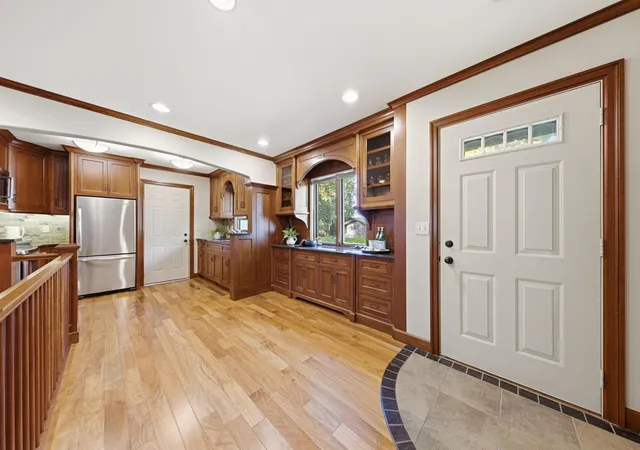 Photo 4 of Single family home for sale at 4664 Hillsboro Ave N, Minneapolis, MN 55428 | MLS# 7156388 | Listing updated on 2026-10-09