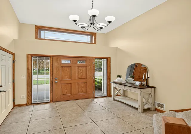 Photo 4 of Single family home for sale at 3588 Hart Ln SW, Rochester, MN 55902 | MLS# 7156396 | Listing updated on 2026-10-08