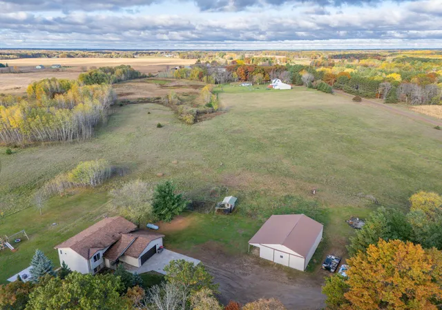 Photo 2 of Single family home for sale at 5602 285th Avenue NW, Isanti, MN 55040 | MLS# 7156398 | Listing updated on 2026-10-21