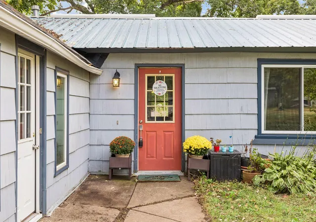 Photo 1 of Single family home for sale at 670 Goodwin Ave N, Saint Paul, MN 55128 | MLS# 7156433 | Listing updated on 2026-10-30