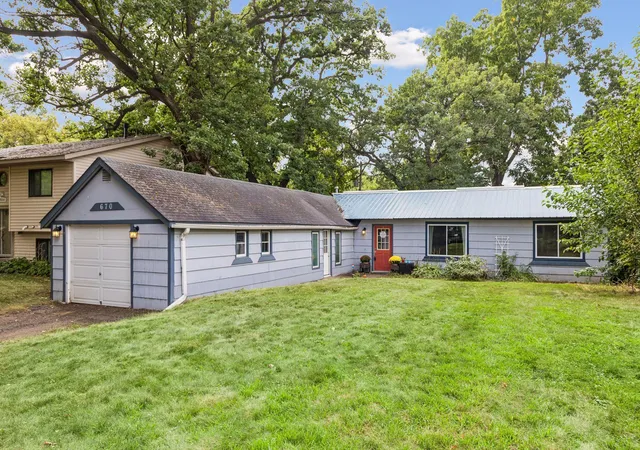 Photo 3 of Single family home for sale at 670 Goodwin Ave N, Saint Paul, MN 55128 | MLS# 7156433 | Listing updated on 2026-10-20