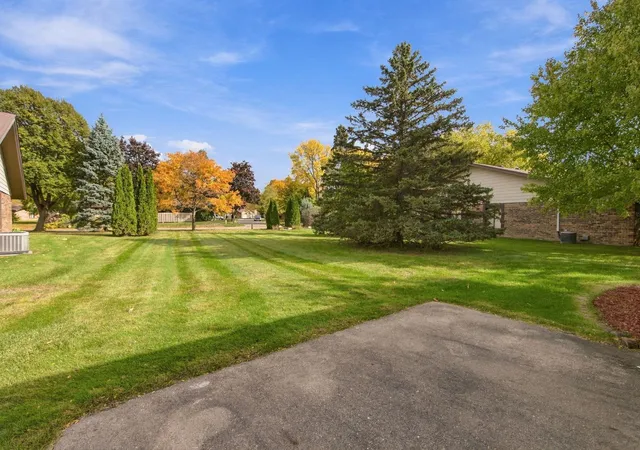 Photo 2 of Single family home for sale at 974 Yuma Ln N, Minneapolis, MN 55447 | MLS# 7156436 | Listing updated on 2026-10-09