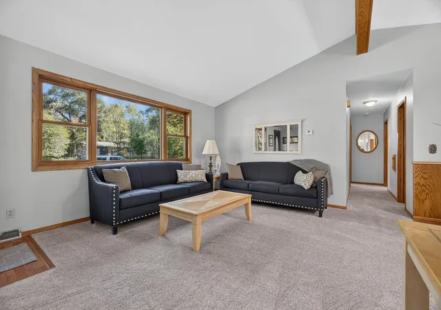 Photo 3 of Single family home for sale at 2555 Holly St S, Cambridge, MN 55008 | MLS# 7156439 | Listing updated on 2026-10-09