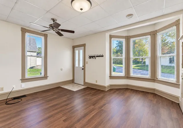 Photo 4 of Single family home for sale at 203 N 3rd Street, Le Sueur, MN 56058 | MLS# 7156440 | Listing updated on 2026-10-20