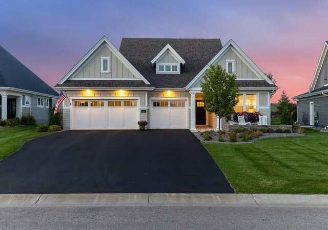 Photo 2 of Single family home for sale at 6280 Bluebell Ln, Chaska, MN 55318 | MLS# 7156442 | Listing updated on 2026-10-07
