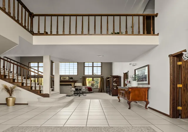 Photo 2 of Single family home for sale at 5010 Meadow Crk Dr S, Fargo, ND 58104 | MLS# 7156452 | Listing updated on 2026-10-09