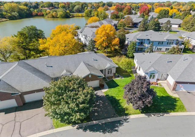 Photo 3 of Single family home for sale at 15167 Claret Cir, Rosemount, MN 55068 | MLS# 7156456 | Listing updated on 2026-10-09