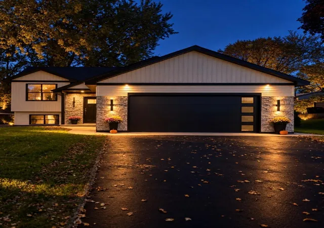 Photo 2 of Single family home for sale at 15051 Upper 63rd St N, Stillwater, MN 55082 | MLS# 7156459 | Listing updated on 2026-10-20