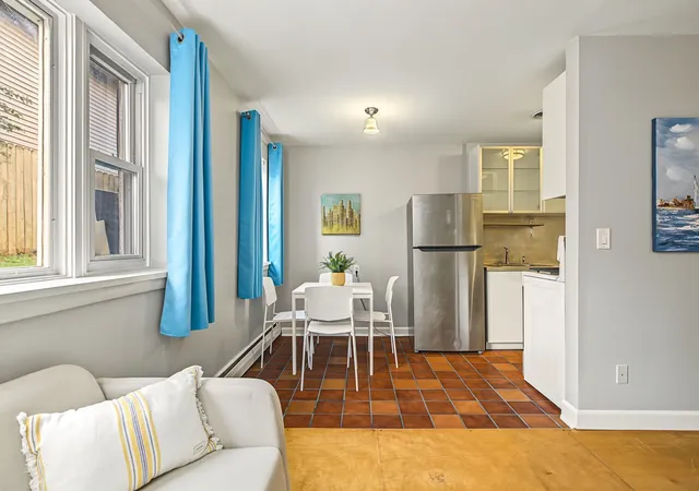 Photo 3 of Condo for sale at 2747 Dupont Ave S #101, Minneapolis, MN 55408 | MLS# 7156488 | Listing updated on 2026-10-10