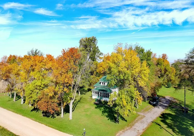 Photo 2 of Single family home for sale at 10509 270th Street, Milroy, MN 56263 | MLS# 7156518 | Listing updated on 2026-10-10