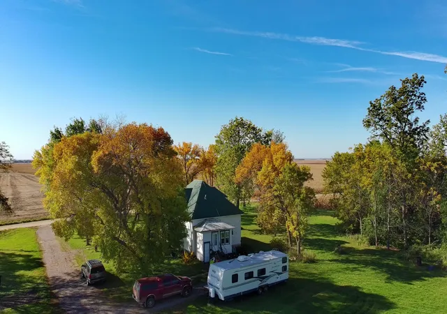 Photo 4 of Single family home for sale at 10509 270th Street, Milroy, MN 56263 | MLS# 7156518 | Listing updated on 2026-10-10