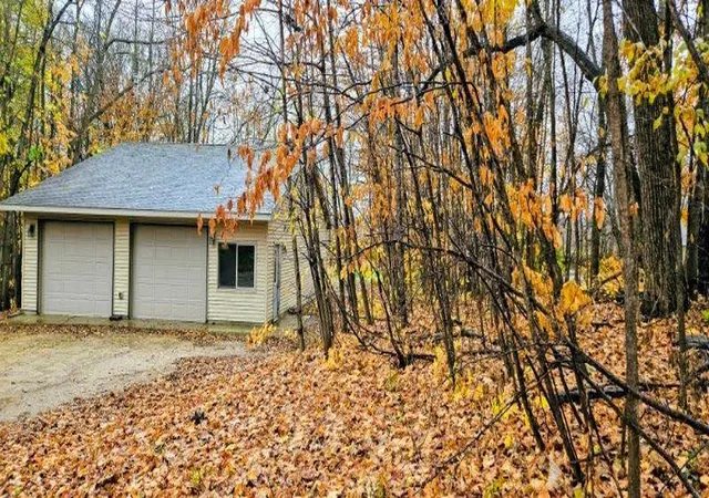 Photo 9 of Single family home for sale at 4760 Country Shrs, Alexandria, MN 56308 | MLS# 7156537 | Listing updated on 2026-10-08