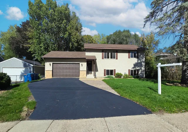 Photo 2 of Sale Pending at 308 W 102nd Street, Minneapolis, MN 55420 | MLS# 7156551 | Listing updated on 2026-10-21