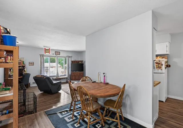 Photo 4 of House for sale at 5017-5019 Shoreline Dr, Mound, MN 55364 | MLS# 7156572 | Listing updated on 2026-10-08