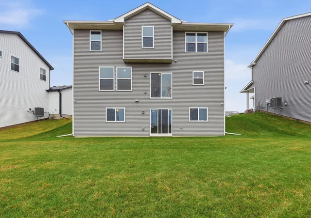 Photo 4 of Single family home for sale at 5065 87th Street NE, Monticello, MN 55362 | MLS# 7156594 | Listing updated on 2026-10-19