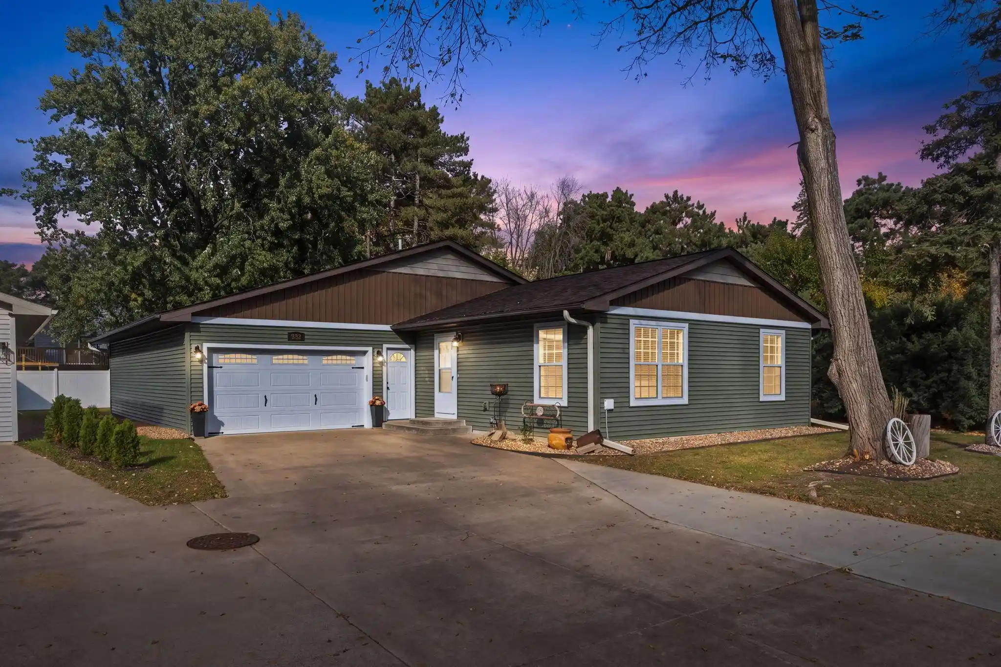 Single family home for sale at 1623 Highway 96 E, Saint Paul, MN 55110 | MLS# 7156620